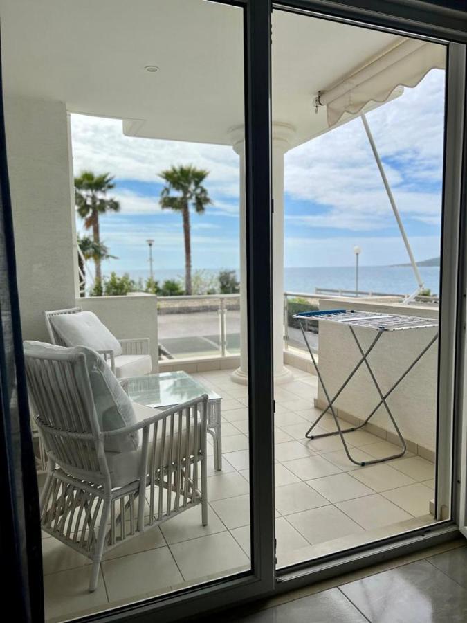 White Sidesea View Apartment ซารานเดอ ภายนอก รูปภาพ